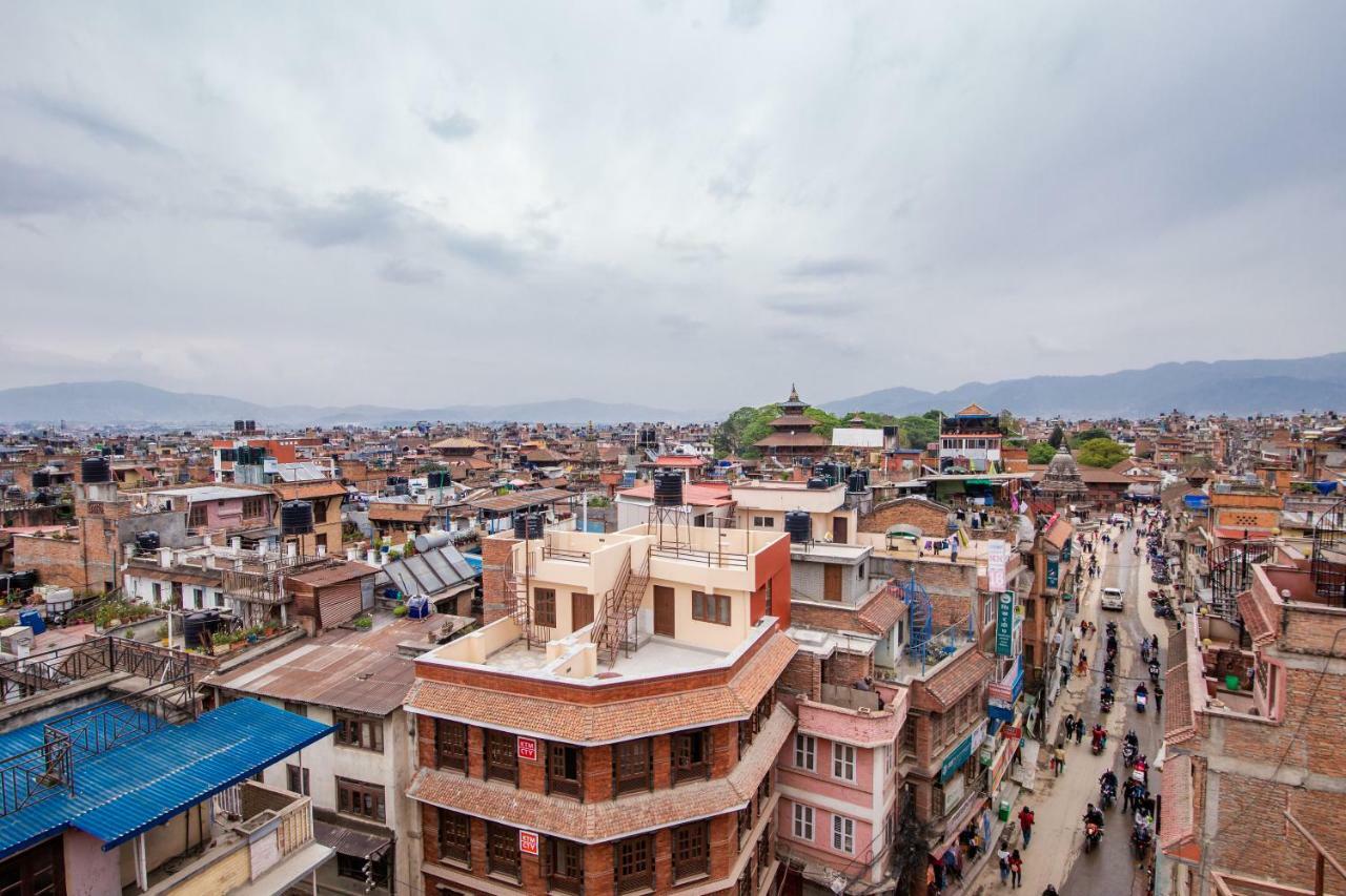 Hotel Laxmi Niwas Lalitpur Zewnętrze zdjęcie